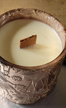 Laai prent in Gallery-kyker, Fresh Grapefruit  Scented Candle With Wood Wick